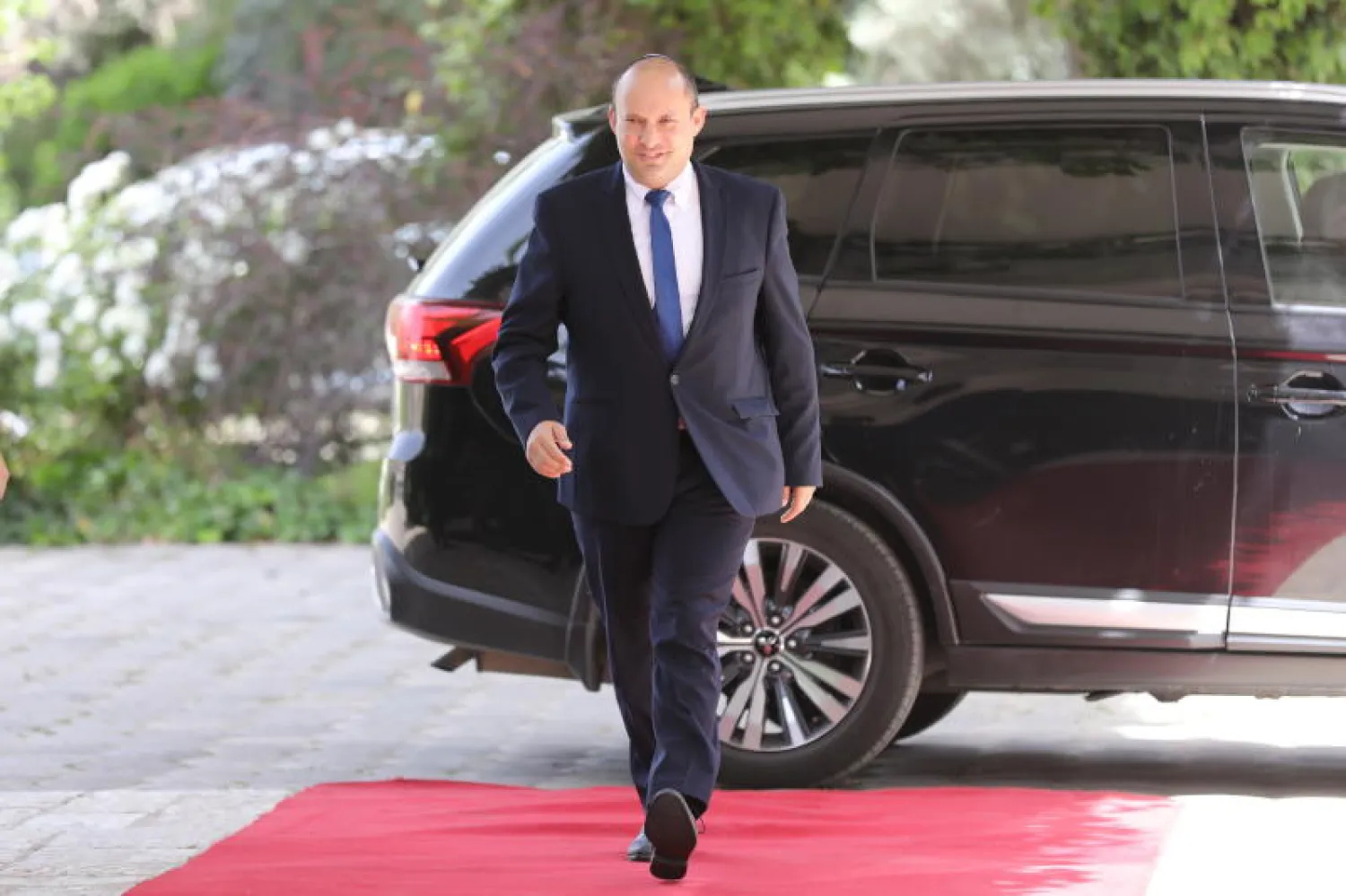 المنافسان الرئيسيان لنتنياهو يسعيان لتشكيل حكومة بعد إخفاقه