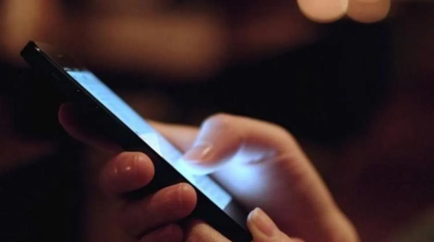 الباحثون وجدوا أن العلاقة بين التكنولوجيا ومشكلات الصحة العقلية «محدودة جداً» (أرشيف - أ.ف.ب)