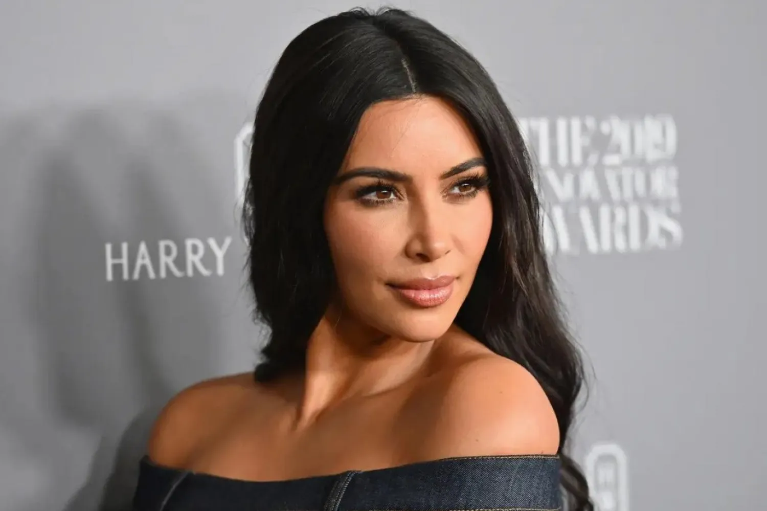 ABD'li medya ismi Kim Kardashian West, 6 Kasım 2019'da New York MOMA'da, WSJ Dergisi 2019 Yenilikçi Ödülleri'ne katılırken (Angela Weiss / AFP)