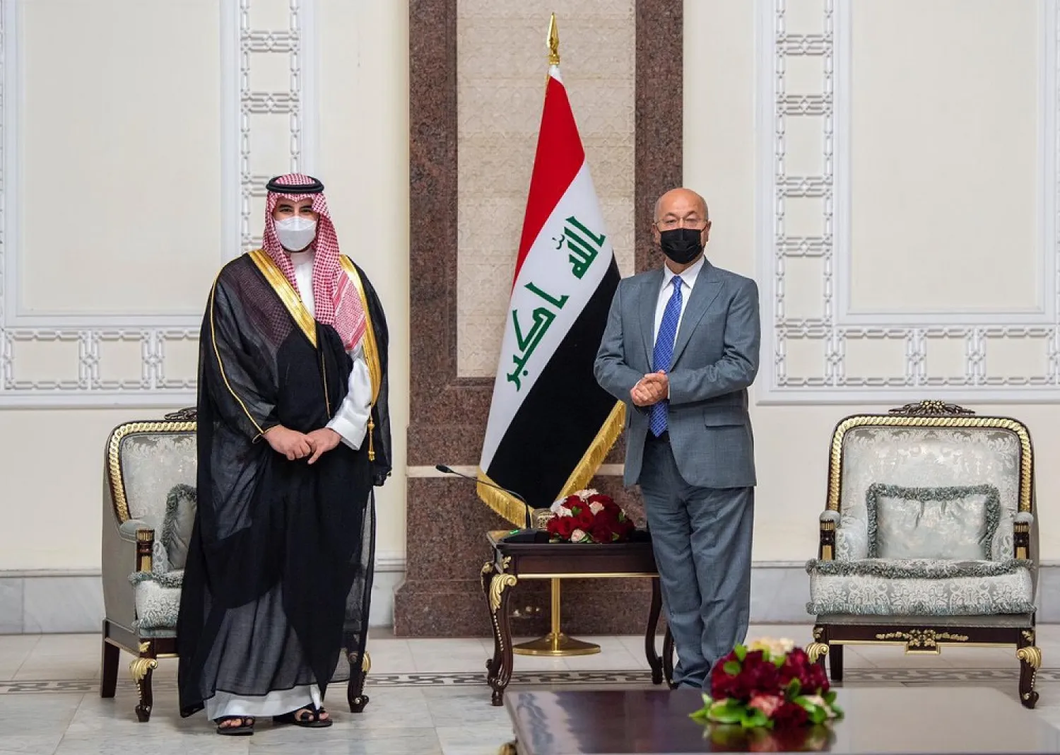 Prince Khalid bin Salman meets with Iraqi President Salih. (Twitter)