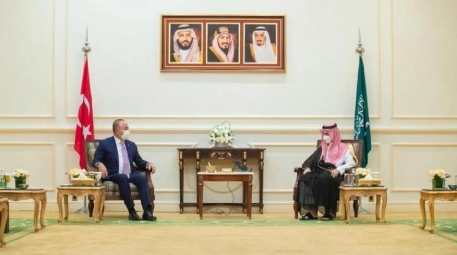 Dışişleri Bakanı Mevlüt Çavuşoğlu ve Suudi mevkidaşı Prens Faysal bin Ferhan bin Abdullah (SPA)