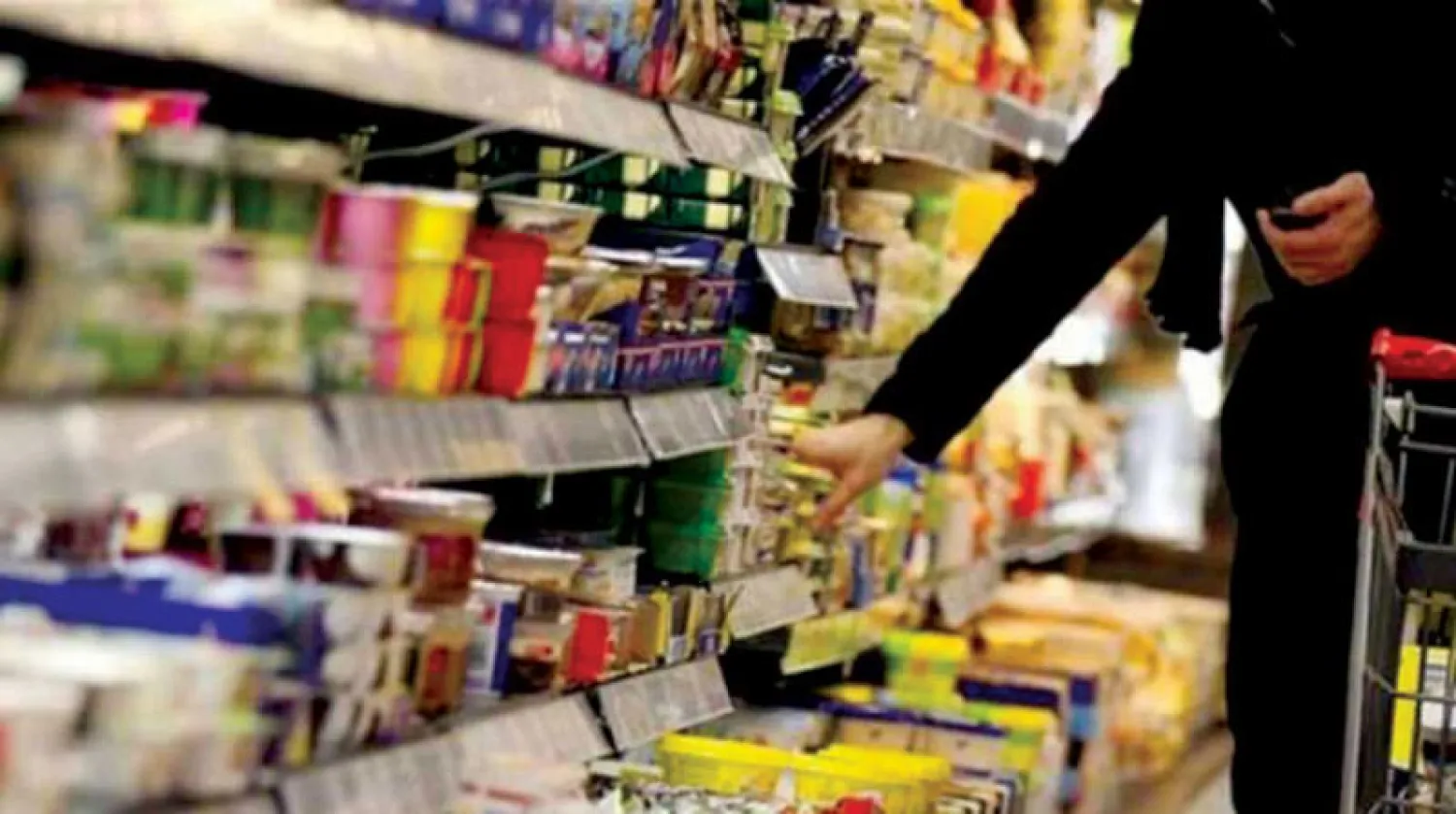 اللبنانيون يترقبون رفع الدعم عن بعض المواد الاستهلاكية (الوكالة المركزية)