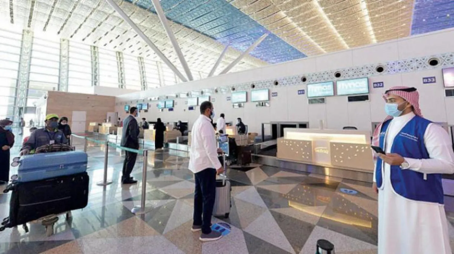 Preventive measures are applied at airports in Saudi Arabia. (SPA)