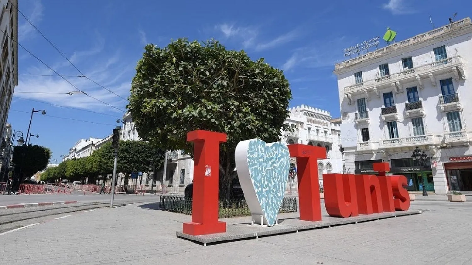 The center of Tunis is deserted, amid a general confinement imposed by the authorities in a bid to slow down a surge in coronavirus infections, on May 9, 2021. (AFP)