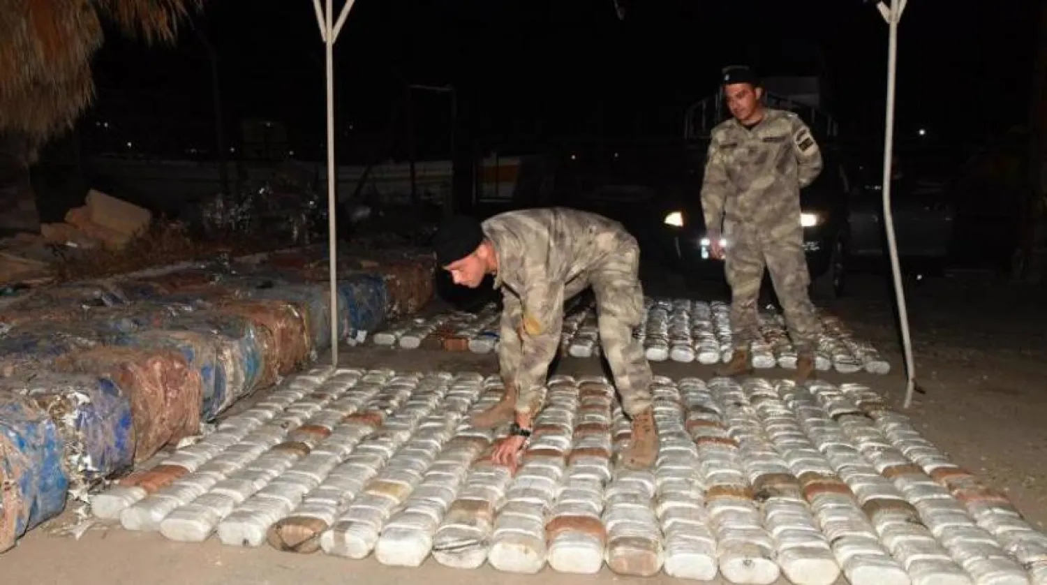 Sayda'da ele geçirilen uyuşturucuların bir kısmı (Lübnan medyası)