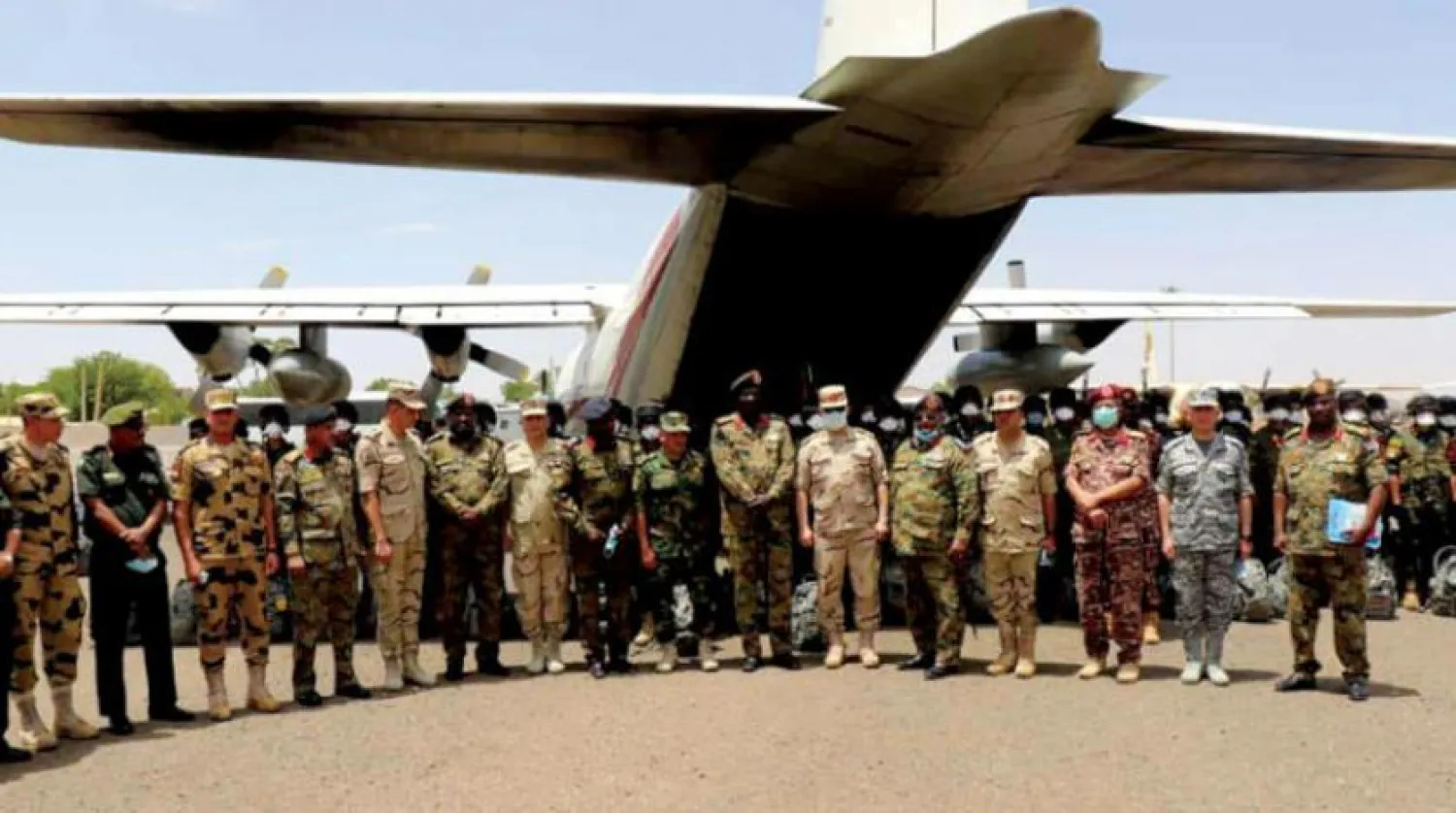 Egyptian forces arrive in Khartoum to participate in the “Guardians of the Nile” joint drill. (Egyptian military spokesman) 

