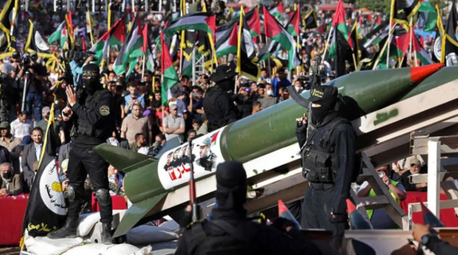Filistin İslami Cihad Örgütü, dün Gazze’de 3 Bedir füzesini sergiledi (AFP)