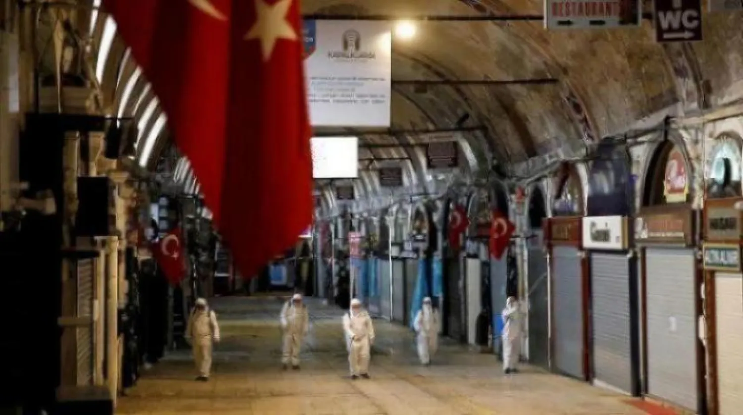 İstanbul Kapalıçarşı'nın sterilizasyonu (Reuters)
