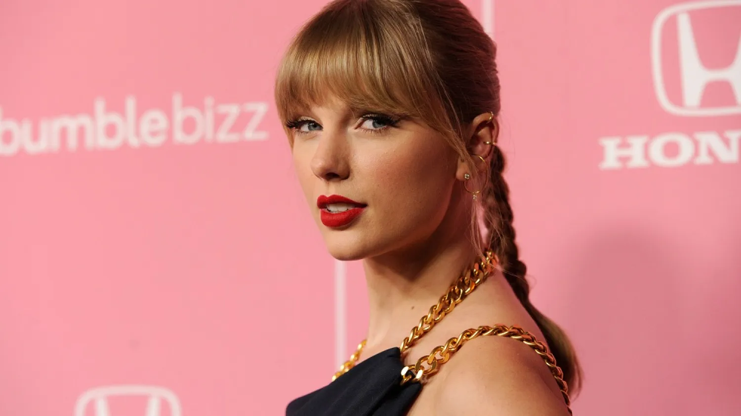 Taylor Swift arrives at Billboard’s Women in Music at the Hollywood Palladium on Thursday, Dec. 12, 2019, in Los Angeles. (AP)