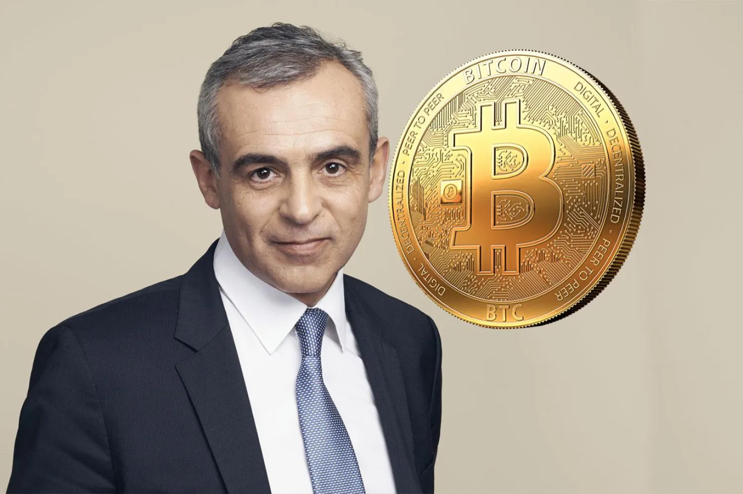 Avrupa'nın en büyük varlık yönetim şirketi Amundi'nin baş yatırım sorumlusu (CIO) Pascal Blanque, bitcoin gibi kripto paraların "saçmalık" olduğunu söyledi / Kolaj: Independent Türkçe

