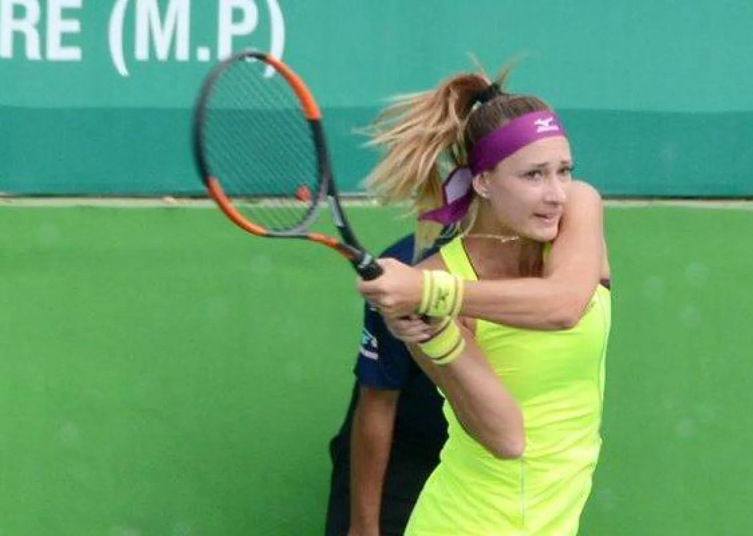 لاعبة التنس الروسية يانا سيزيكوفا (تويتر)