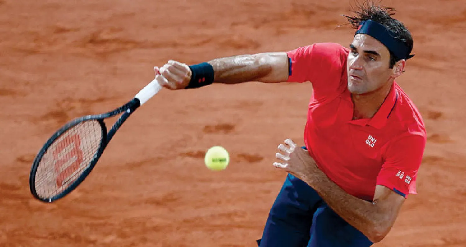 فيدرر اجتاز اختباراً صعباً لكن أثار الشكوك حول مسيرته (رويترز)