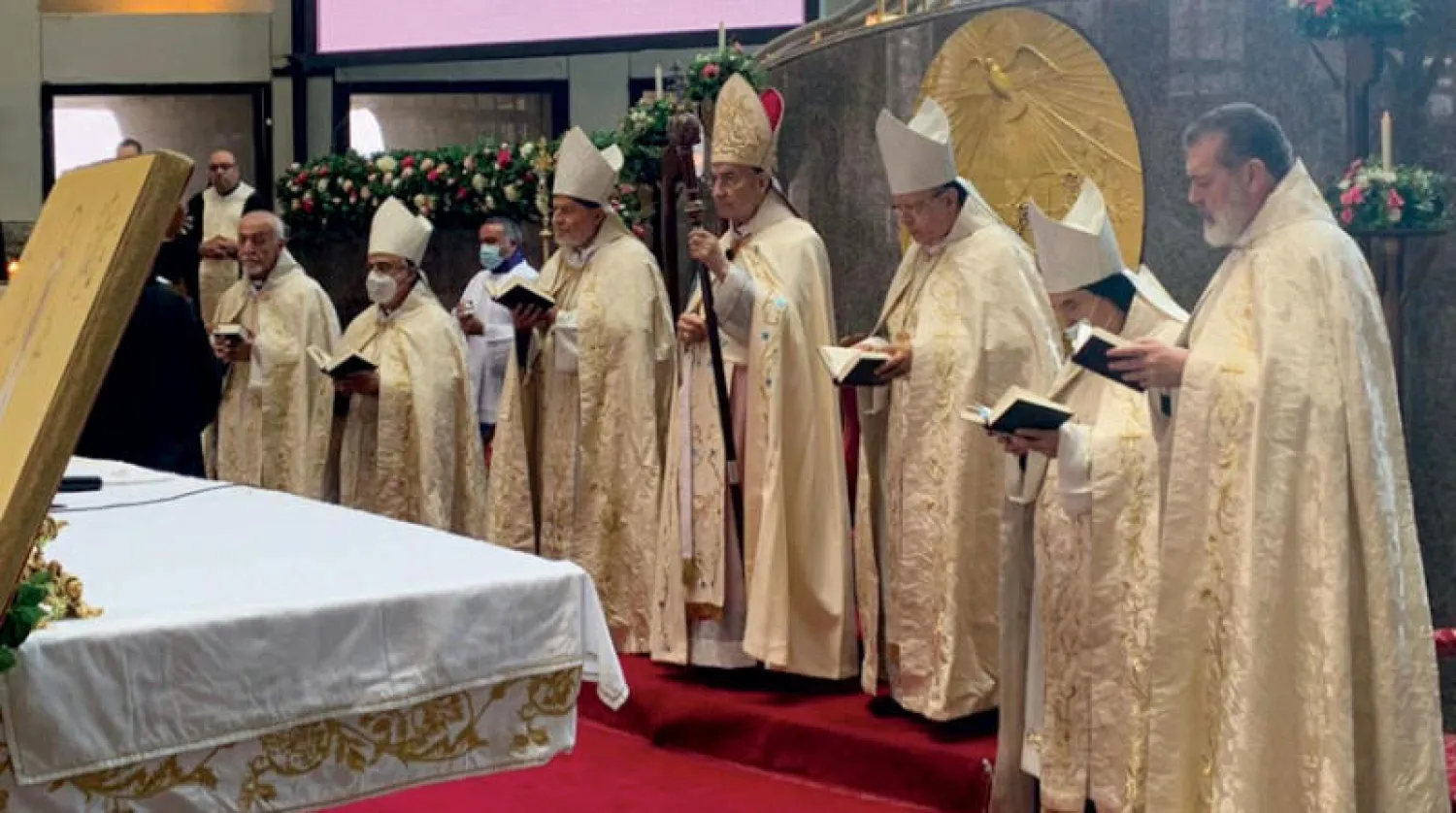 الراعي مترئسا قداس الأحد أمس (الوكالة الوطنية)