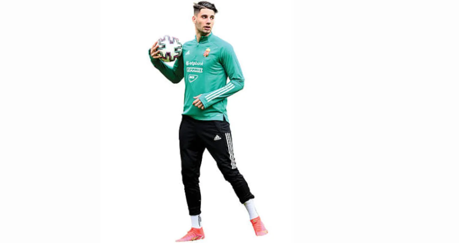 سوبوسلاي مهاجم المجر الواعد يتطلع للتألق في بطولة أوروبا (أ.ف.ب)