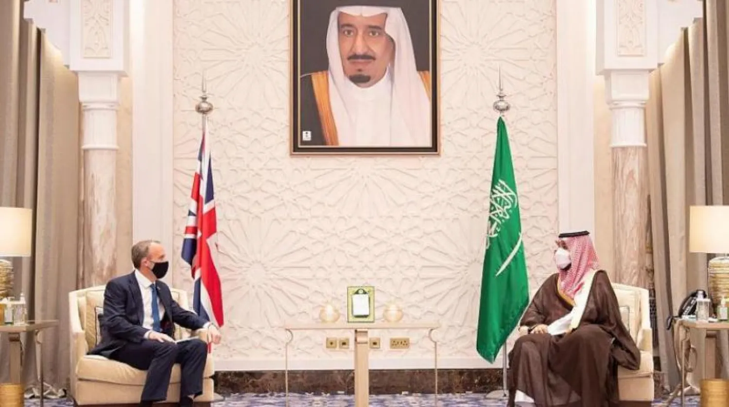 Suudi Arabistan Veliaht Prensi ve İngiltere Dışişleri Bakanı görüşmesi sırasında (SPA)