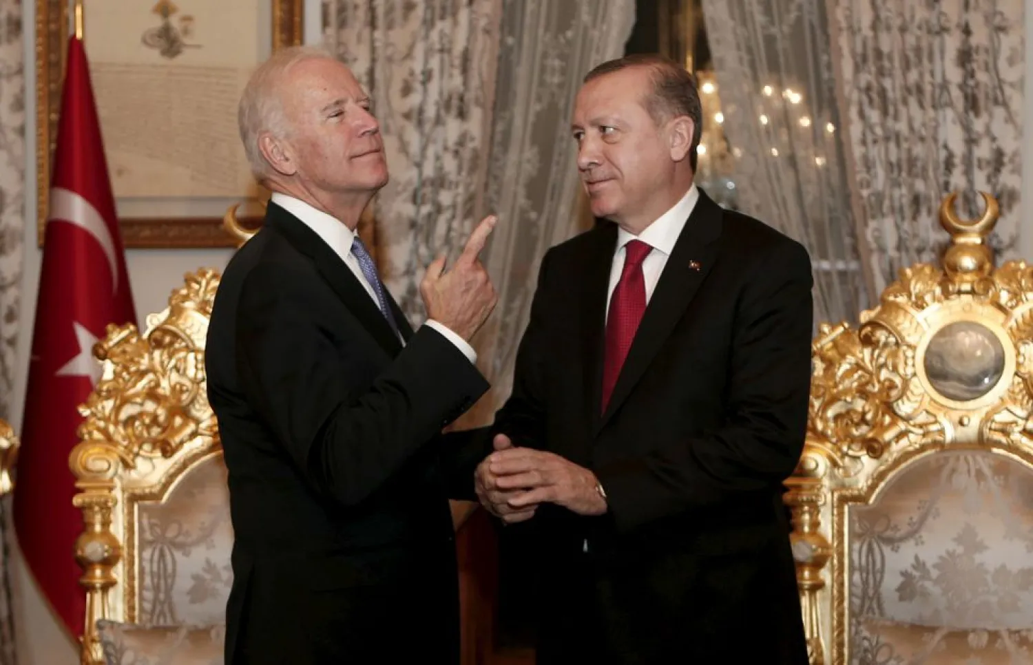 Turkish President Tayyip Erdogan (R) and then-US Vice President Joe Biden chat after their meeting in Istanbul, Turkey January 23, 2016. REUTERS/Sedat Suna/Pool/File Photo


