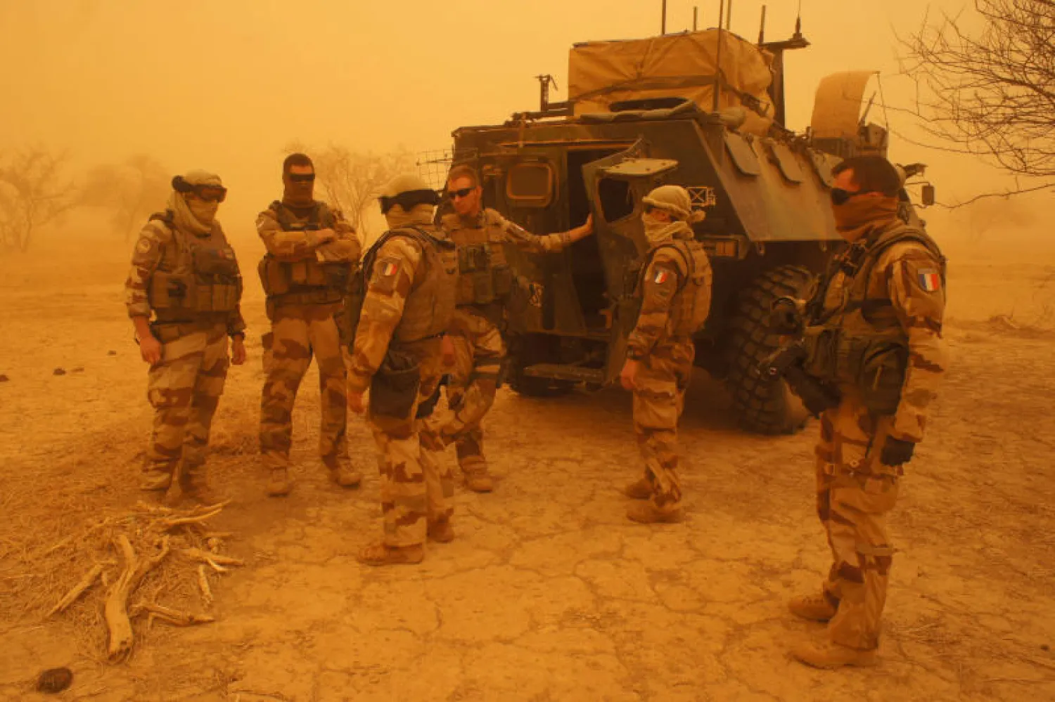 جنود فرنسيون في مالي ضمن عملية برخان (رويترز)