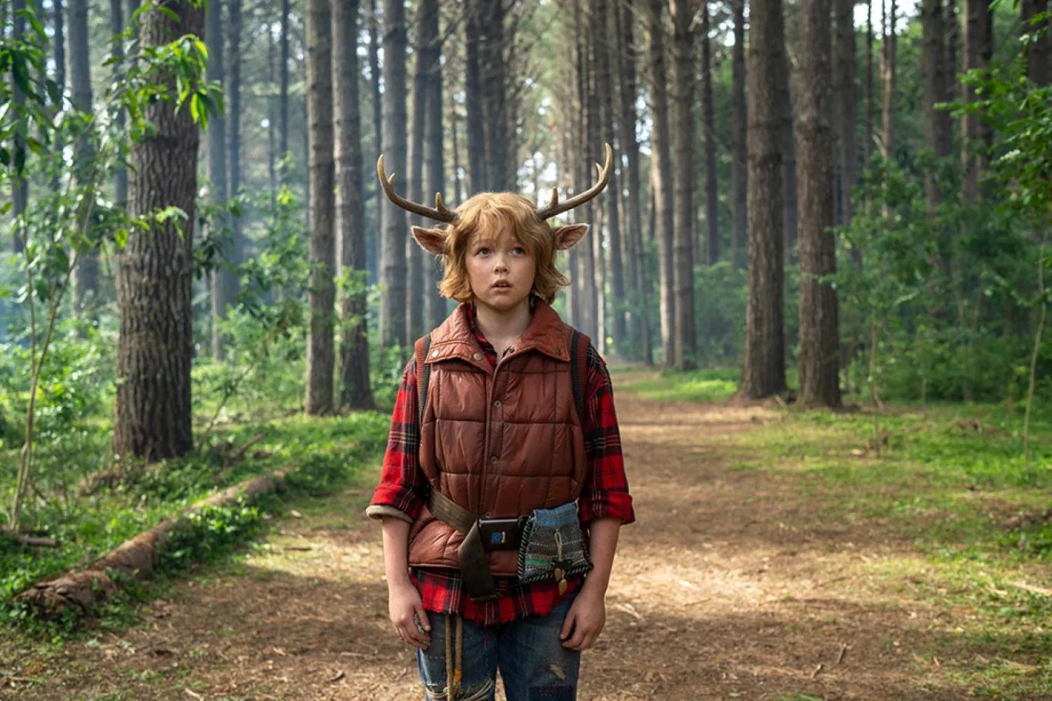 Dizinin başrolünde Christian Convery yer alıyor (Netflix)