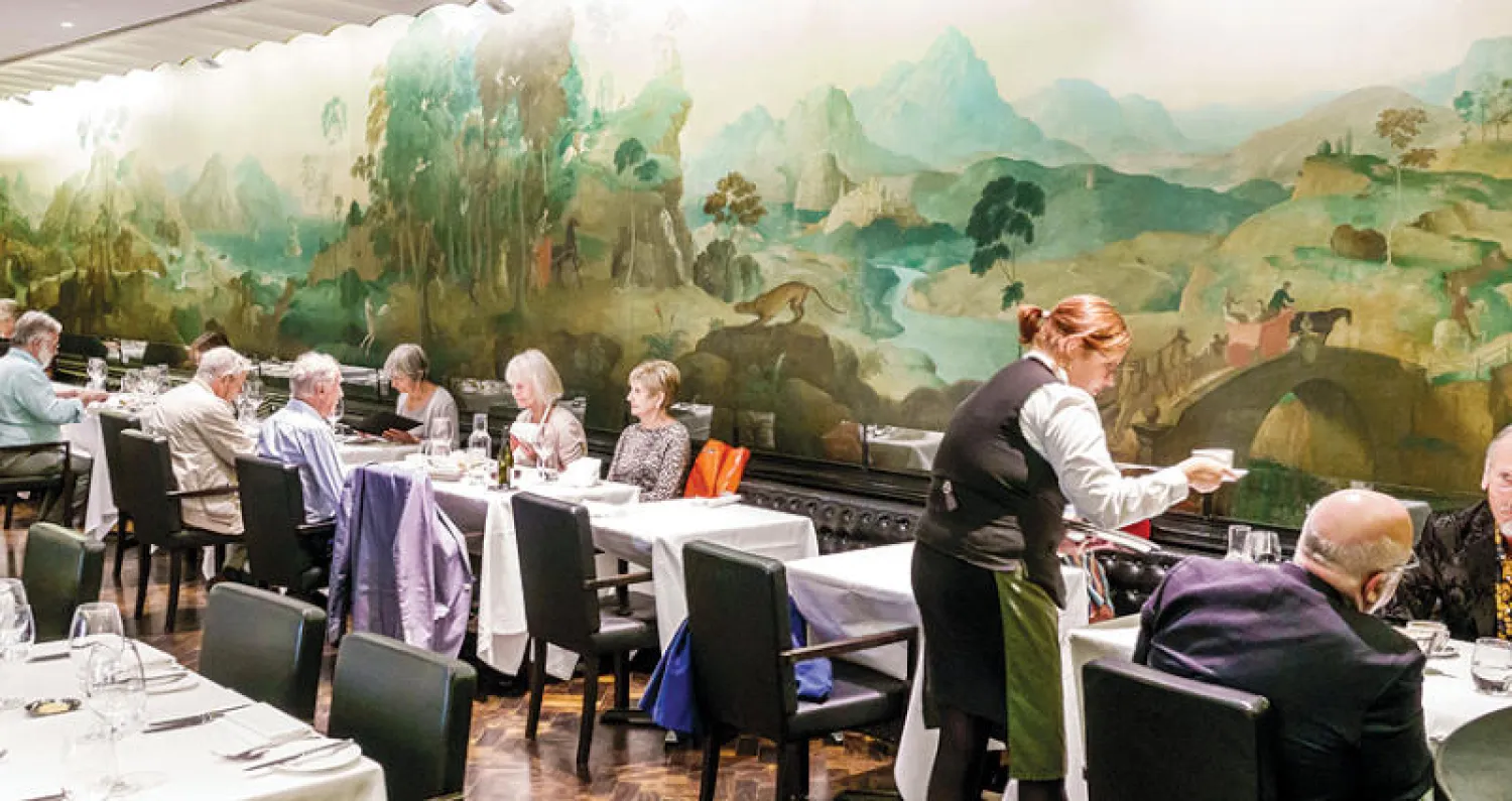 جدارية عنصرية تضع متحف «تيت» في مأزق