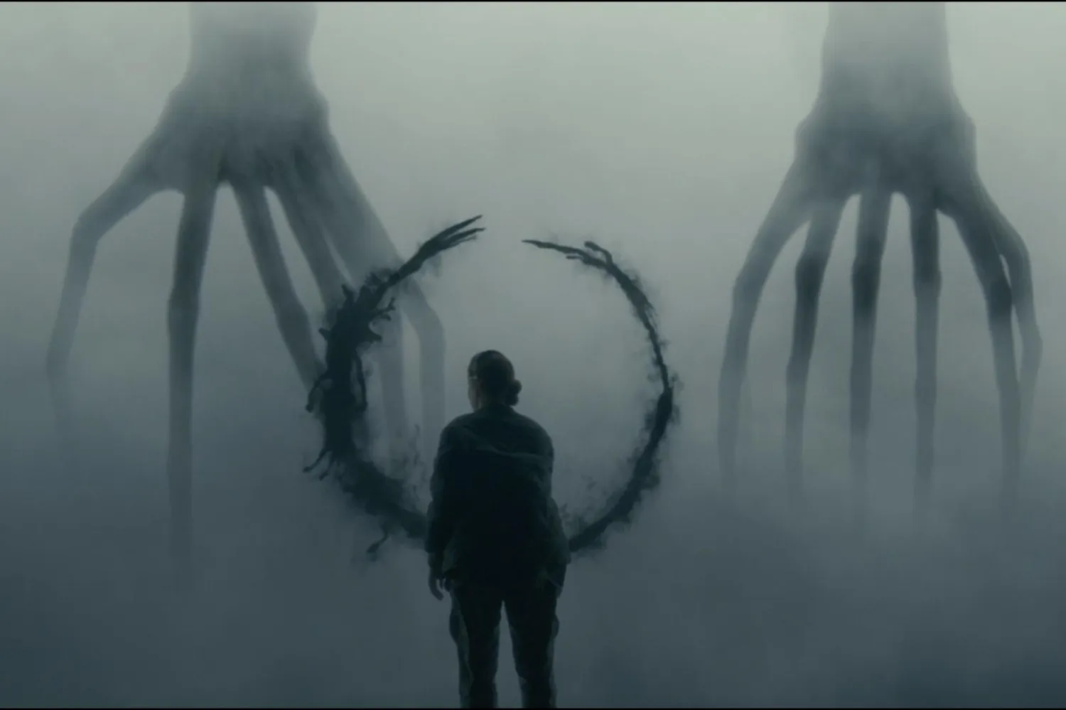 2016 yapımı Geliş (Arrival) filminde insanların uzaylılarla iletişim kurma çabaları konu ediliyor (Paramount Pictures)