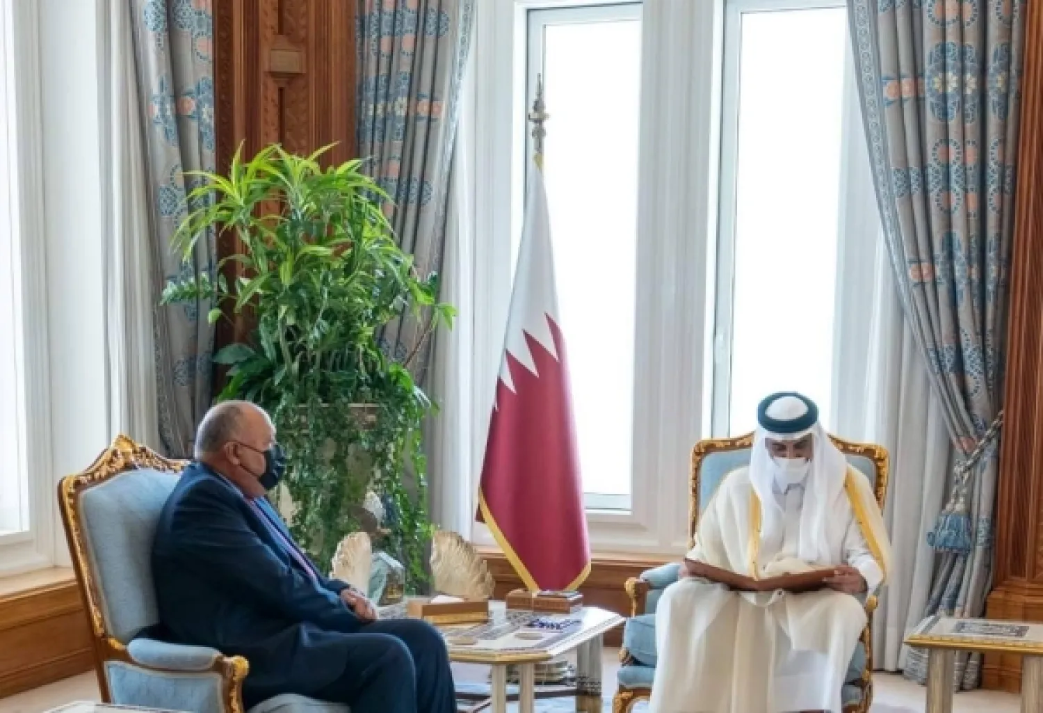 Egyptian Foreign Minister Sameh Shoukry in a meeting with Qatari Emir Sheikh Tamim Bin Hamad in Doha - Egypt's Foreign Ministry 