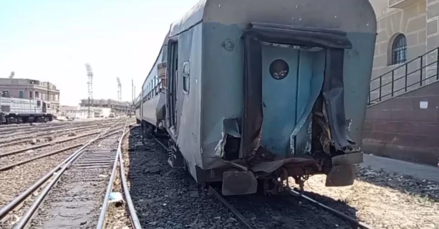 صورة من موقع الحادث (الصفحة الرسمية لمحافظ الإسكندرية - فيسبوك)