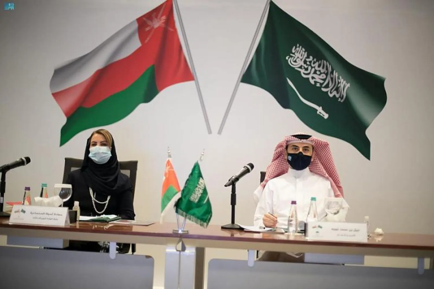 بحث الطرفان آفاق التعاون وفرص التكامل في المناطق الاقتصادية الخاصة بين البلدين (واس)