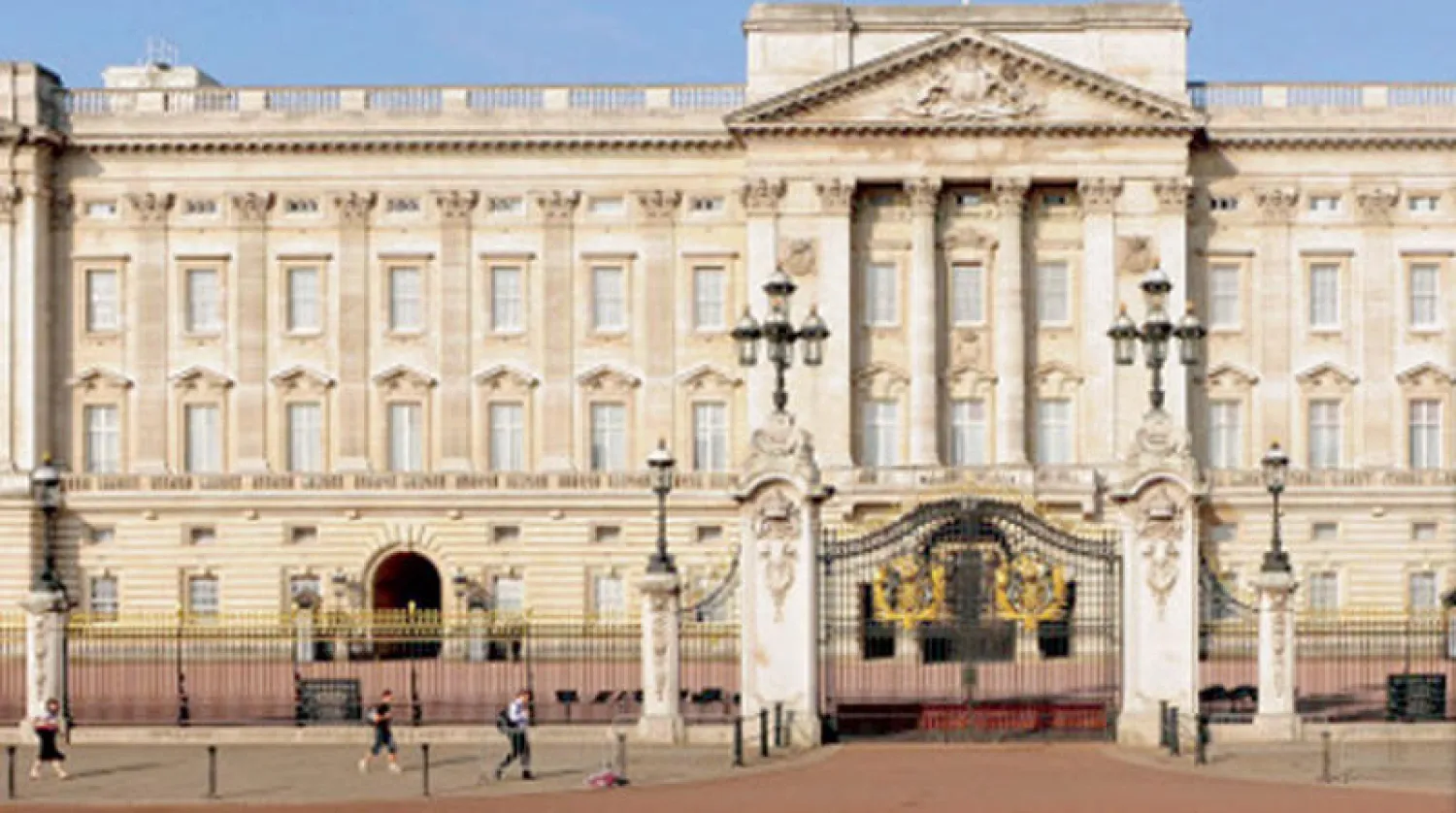 بكنغهام يمنع تولّي أفراد الأقليات مناصب عليا (أ.ب)