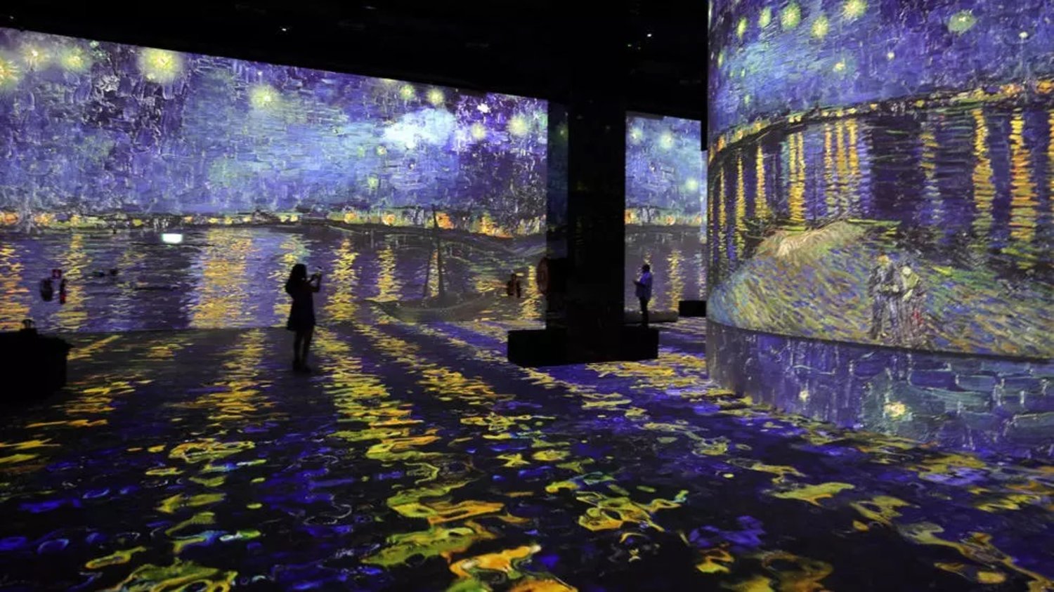 Virtual Van Gogh Exhibition Set to Lure Shoppers in Dubai
