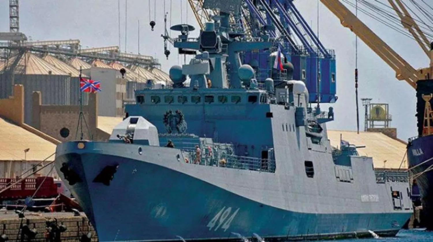 Rus Donanması filosuna ait RFS 494 Borda numaralı Amiral Grigorovich, geçtiğimiz Nisan ayında Sudan Limanı'na demir atmıştı (AFP)