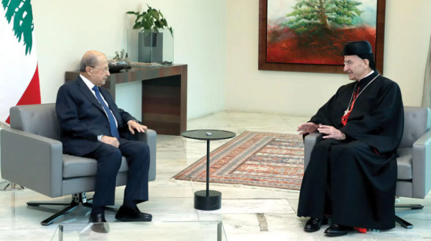الرئيس ميشال عون مستقبلاً البطريرك بشارة الراعي أمس (دالاتي ونهرا)