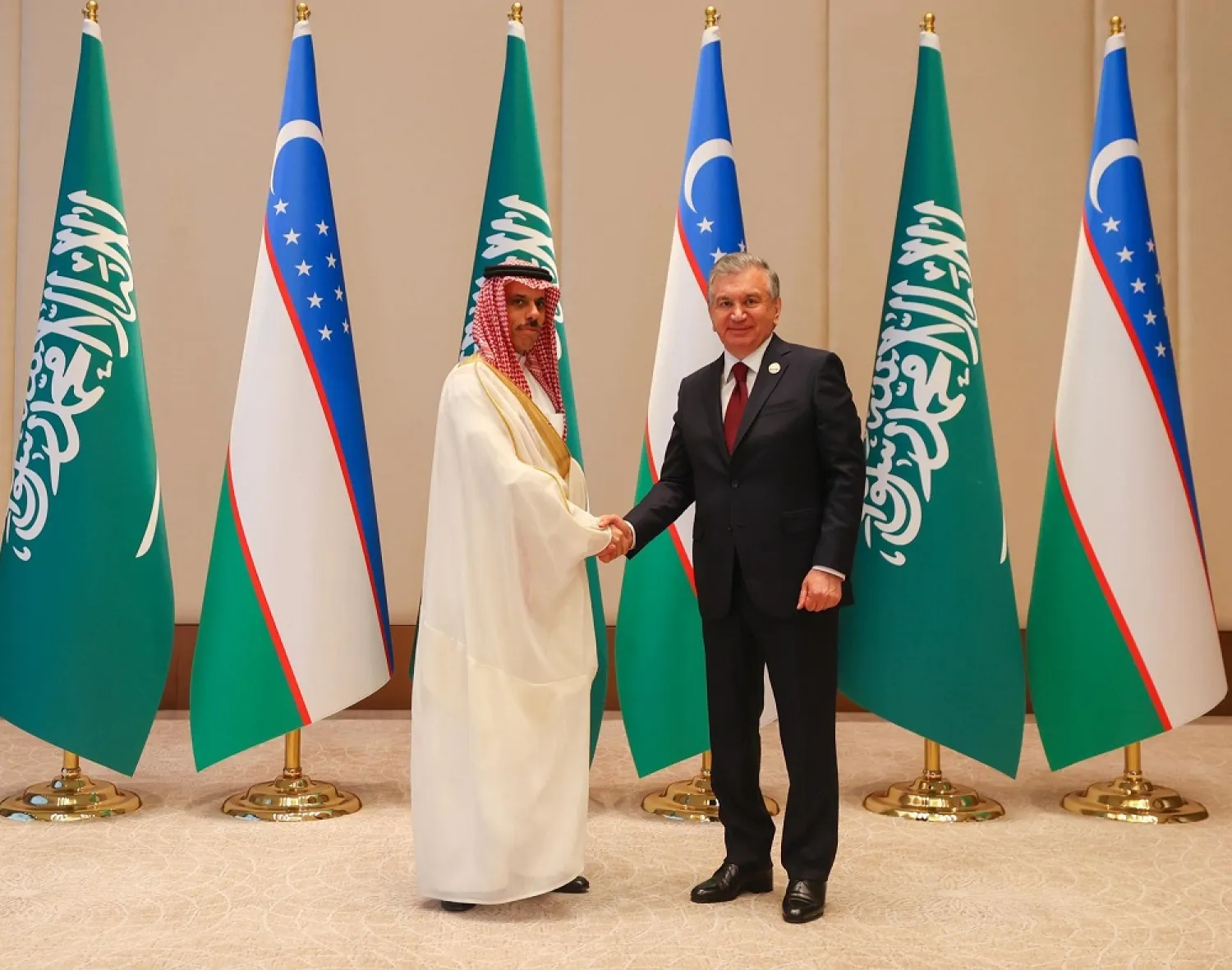 Saudi FM Prince Faisal bin Farhan meets with the President of Uzbekistan. (SPA)