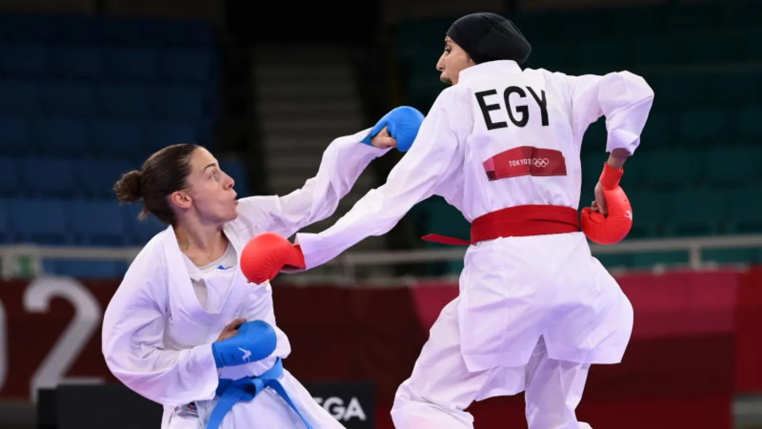 اللاعبة المصرية جيانا فاروق خلال مباراة ضد الصربية يوفانا بريكوفيتش بطلة العالم (رويترز)