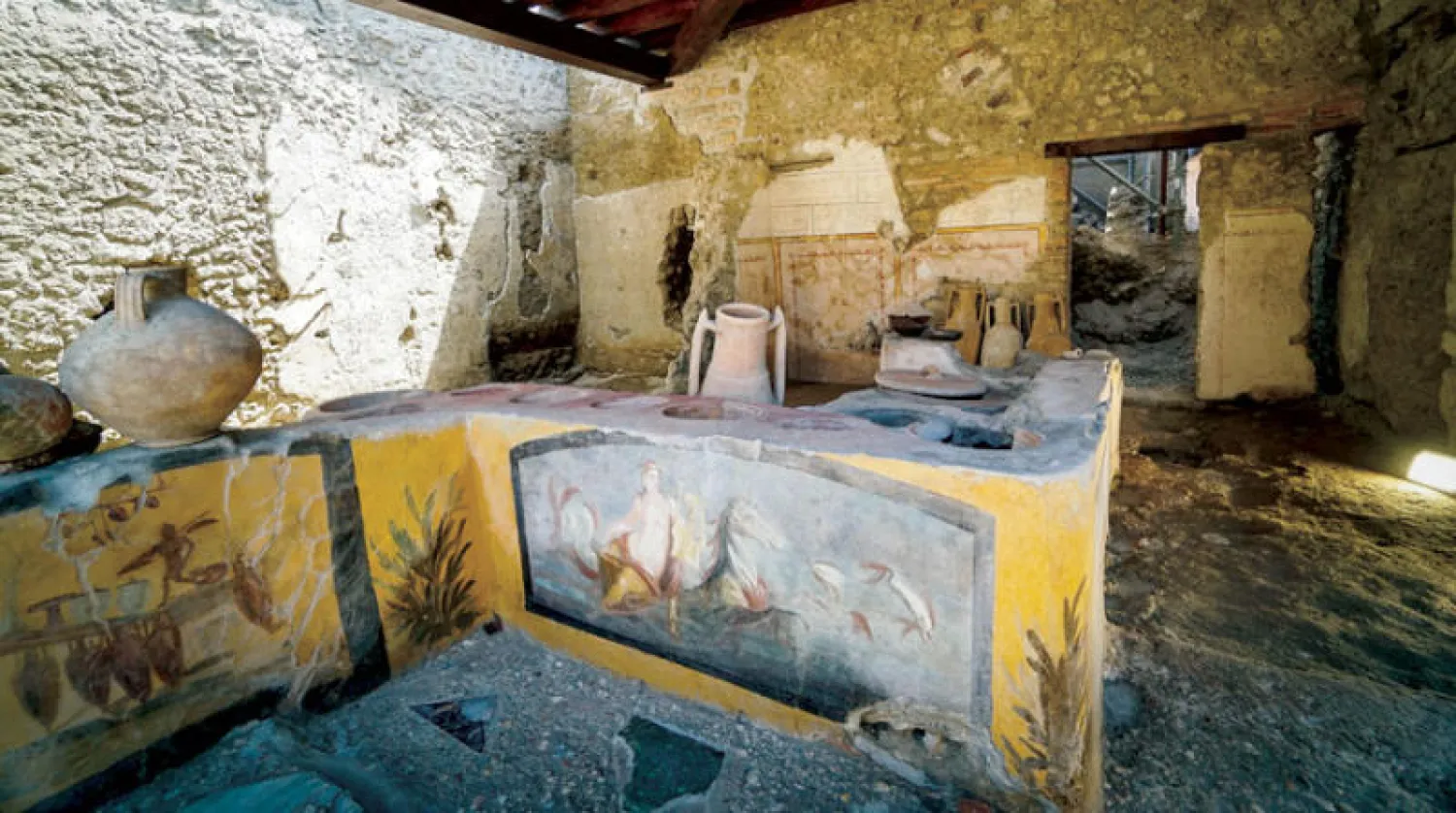 مطعم وجبات في مدينة بومبي المدفونة (إ.ب.أ)