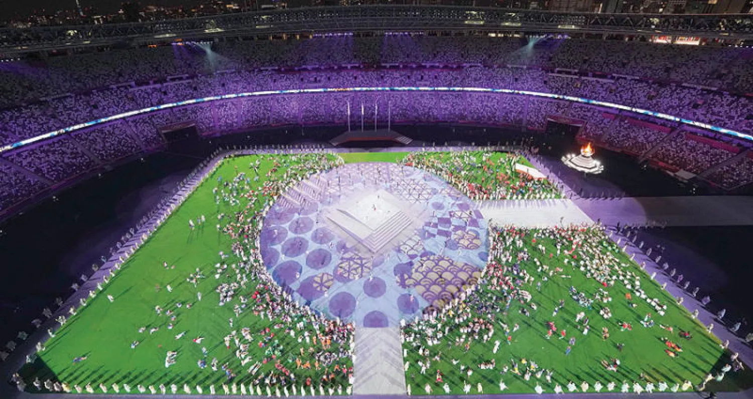 بالالوان والالعاب النارية ودعت طوكيو الاولمبياد (رويترز)