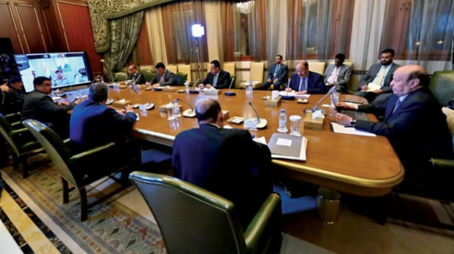 Yemeni President Abdrabbuh Mansour Hadi during his meeting with members of the National Defense Council. (Saba)
