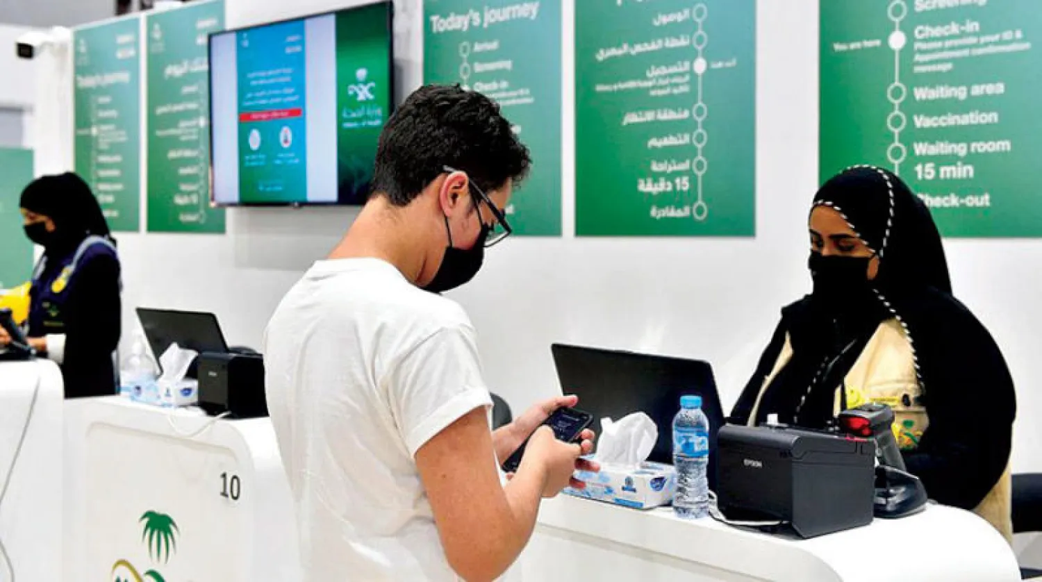 المملكة تجاوزت تحورات «كورونا» في مراحل سابقة بفضل الاحترازات واللقاح (واس)