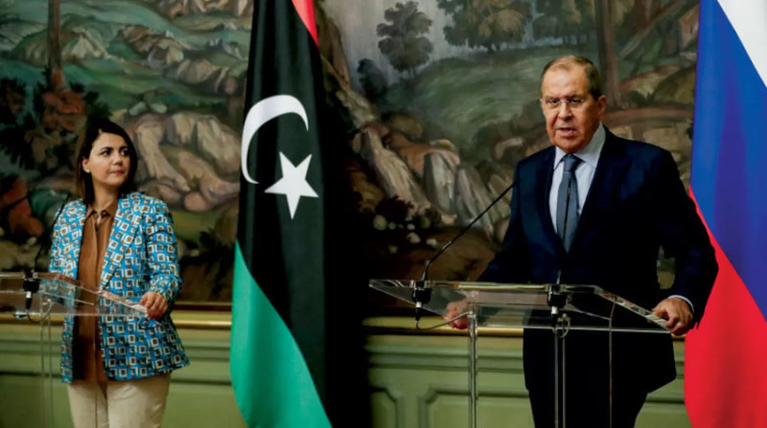 وزير الخارجية الروسي مع نظيرته الليبية في المؤتمر الصحافي المشترك في موسكو أمس (أ.ب)