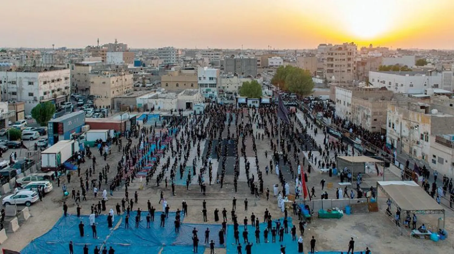 عاشورا در شرق سعودی؛ احیای مراسم سالانه با سیاه‌پوش‌کردن شهرها