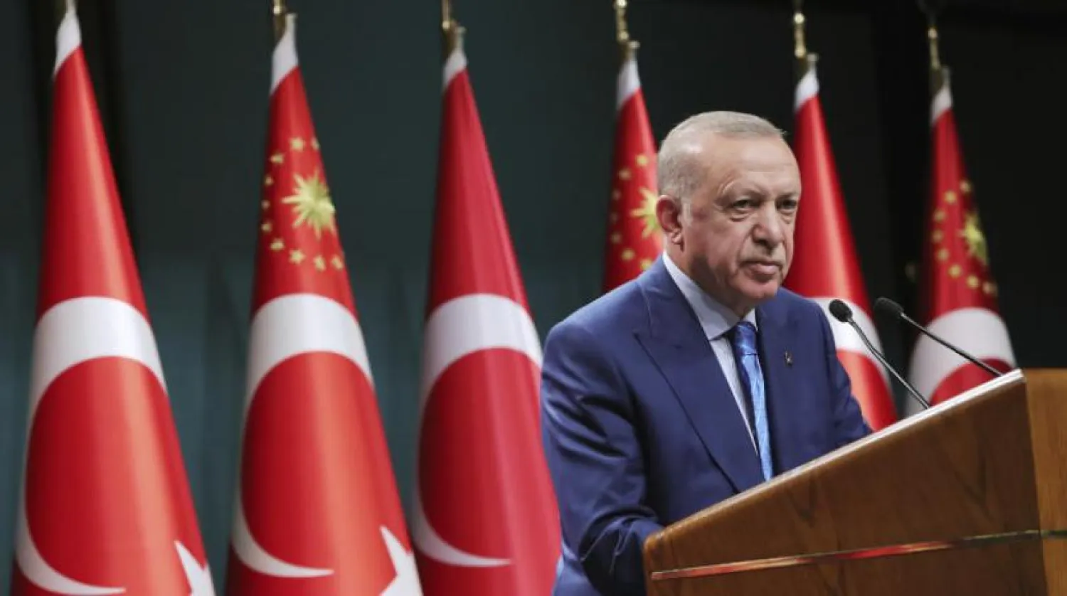 Erdoğan, Türkiye’de şu an 300 bin Afganistanlı göçmen olduğunu söyledi. (AP)