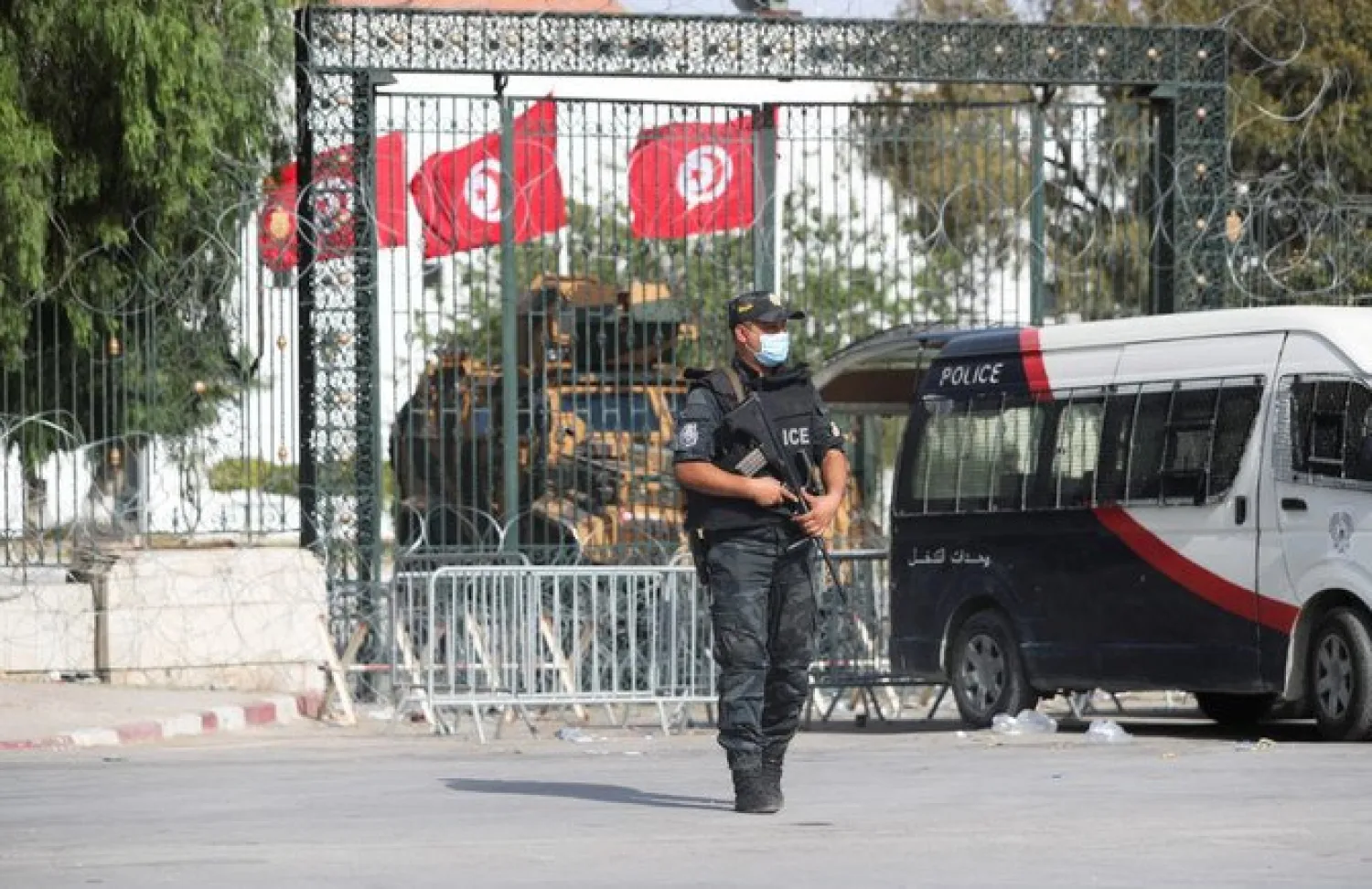 Security forces cordoned off the headquarters of the Anti-Corruption Committee - Reuters
