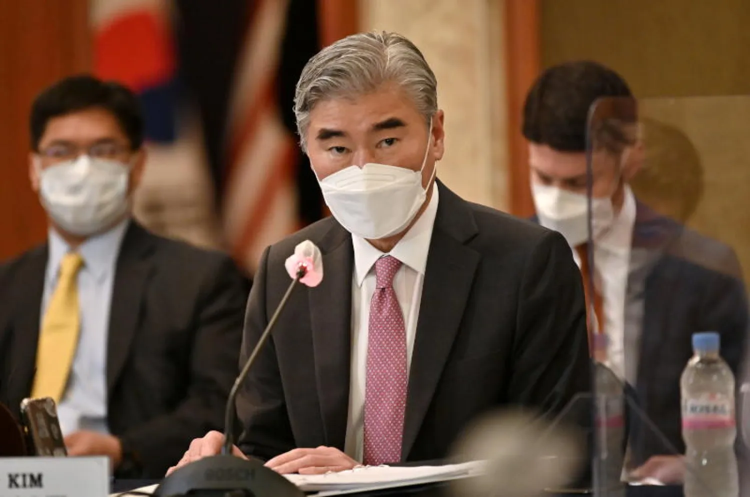 المبعوث الأميركي الخاص إلى كوريا الشمالية سونغ كيم خلال مؤتمر صحافي في سيول (رويترز)