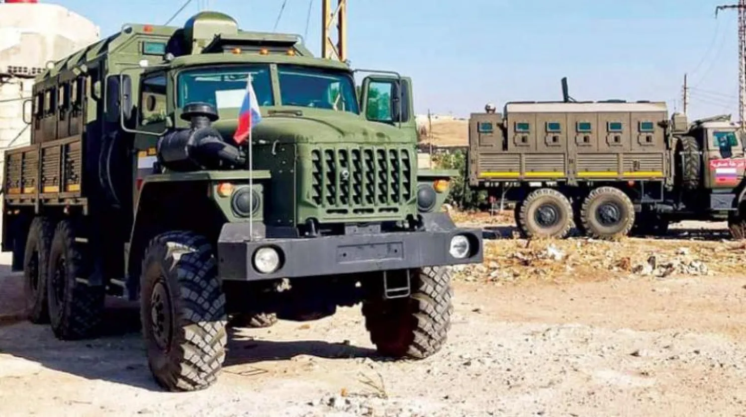 Salı günü Dera el-Beled girişinde iki Rus polise ait kamyon (Ahrar Havran)