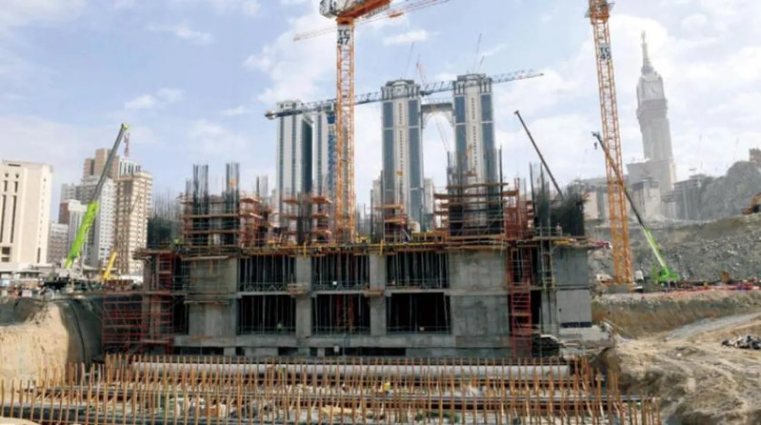 Saudi Arabia supports the reform of the contracting sector by adopting the government classification (Asharq Al-Awsat)