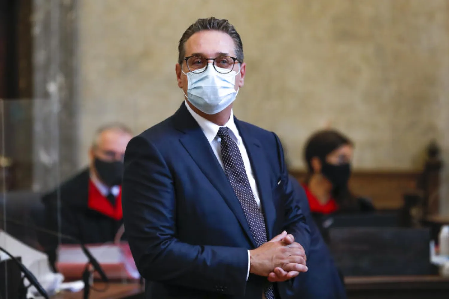 هاينز كريستيان شتراخه في جلسة سابقة للمحكمة (أ.ب)