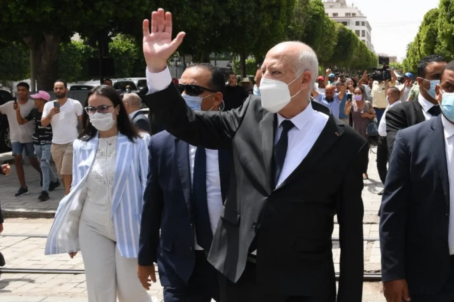 Cumhurbaşkanı Kays Said, kendisinden gelecek vizyonu netleştirmesini isteyen taraflara “Kim harita istiyorsa gitsin bunu coğrafya kitaplarında arasın” cevabını verdi. (AFP)