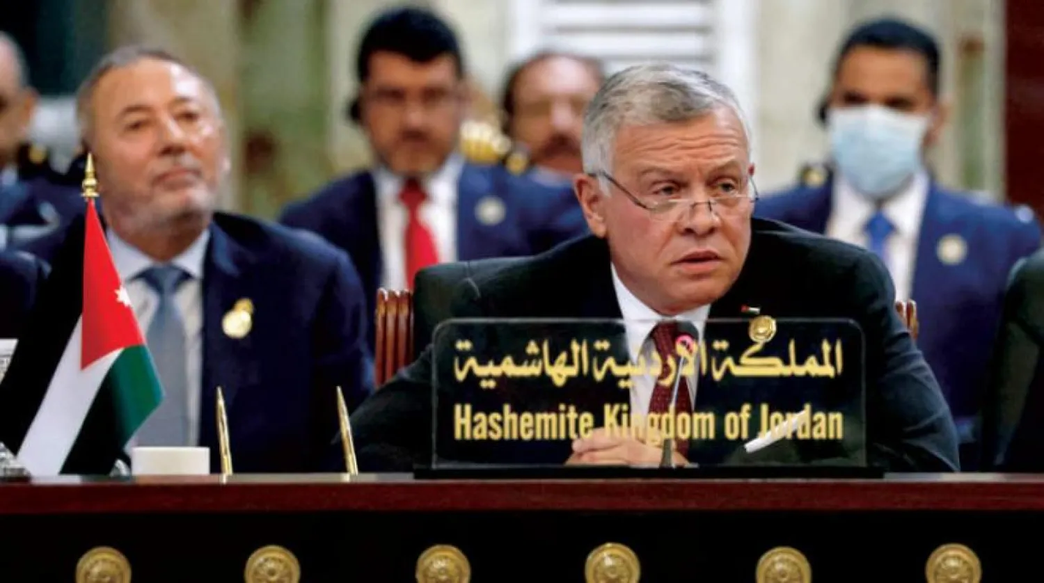 King Abdullah delivers his speech at the Baghdad summit. (AFP)