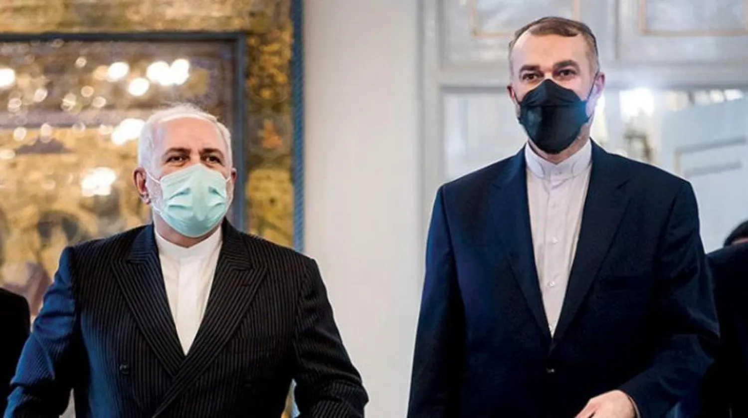 Iran's former foreign minister Mohammad Javad Zarif and current FM Hossein Amir Abdollahian (TASNIM)