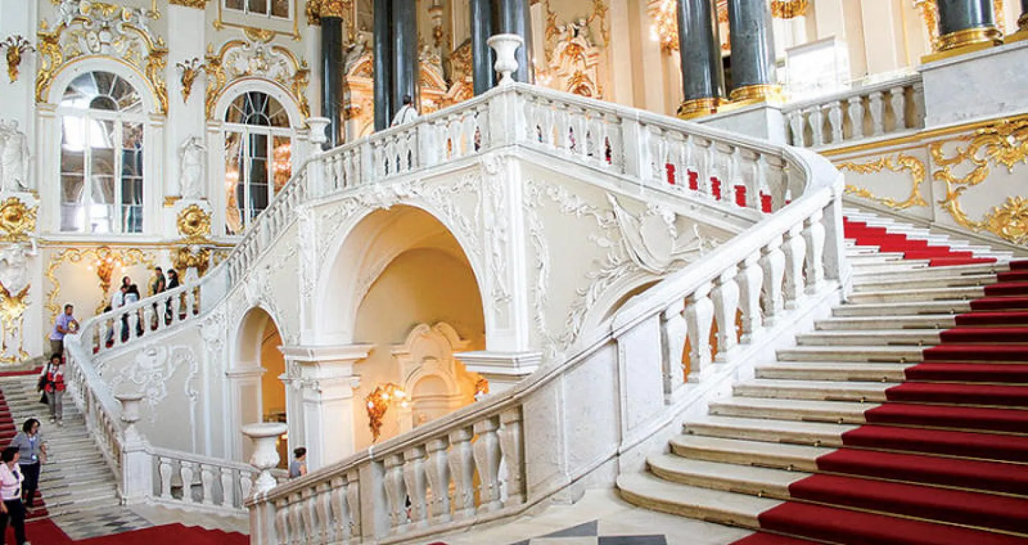 داخل متحف «إيرميتاج» الروسي (موقع المتحف)