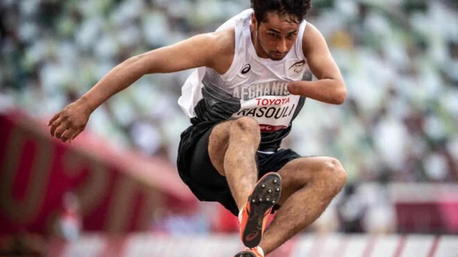Afghanistan's Hossain Rasouli nearly missed out on the Paralympics after his country fell to the Taliban. Philip FONG AFP
